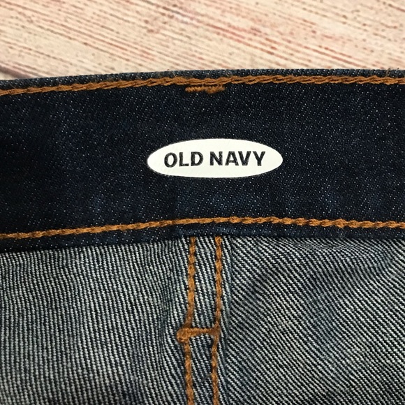 NWT Mid-Rise Slim Bermuda Jean Shorts Size 0 - Picture 5 of 8